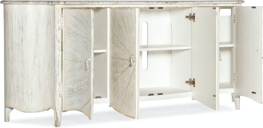 Living Room Traditions Console Table by Hooker Furniture